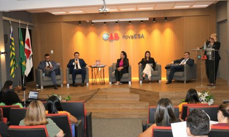 Advogada piauiense Ticiana Arêa Leão lança livro sobre Marketing Jurídico na OAB-PI