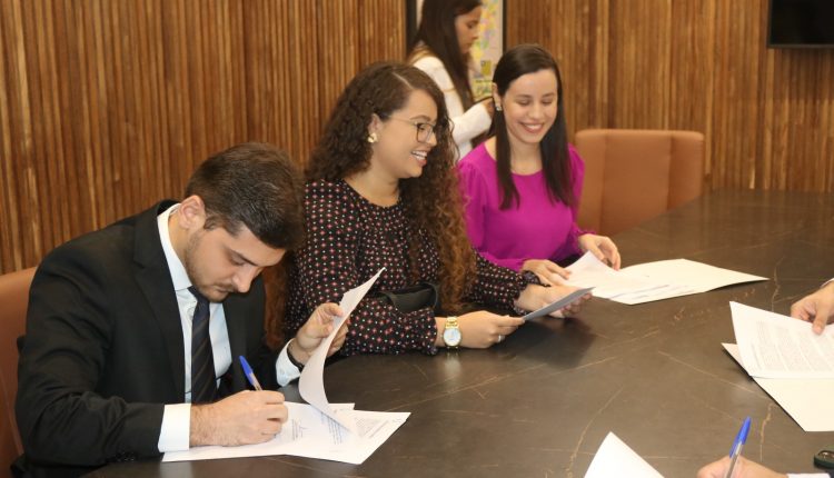 Residentes do Programa de Residência Jurídica da OAB são contratados em escritórios de Teresina