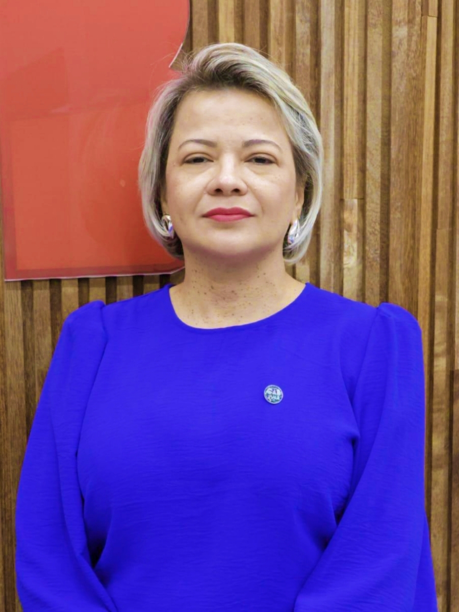 Rossana Maria Carvalho Seixas de Castro Diniz