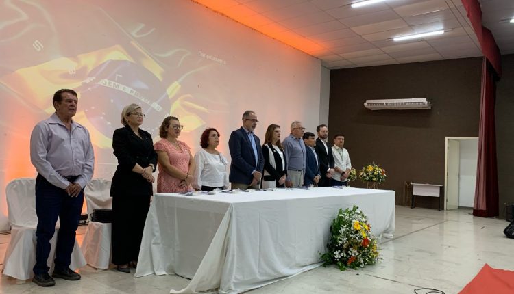 Diretora-geral da ESA-PI participa de solenidade dos 54 anos da UFPI